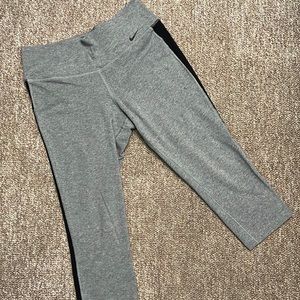 Nike leggings